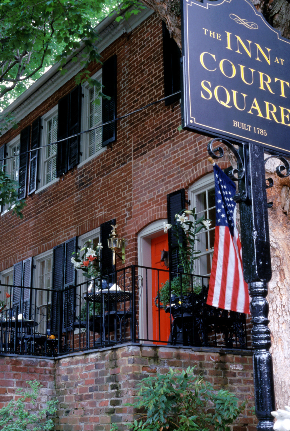 Butler-Norris House at Inn at Court Square